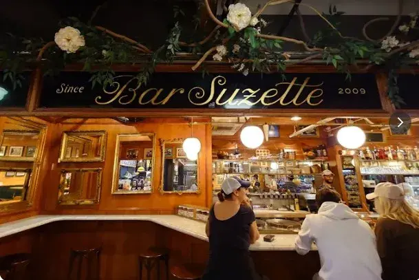 Mengenal Bar Suzette di Chelsea Market